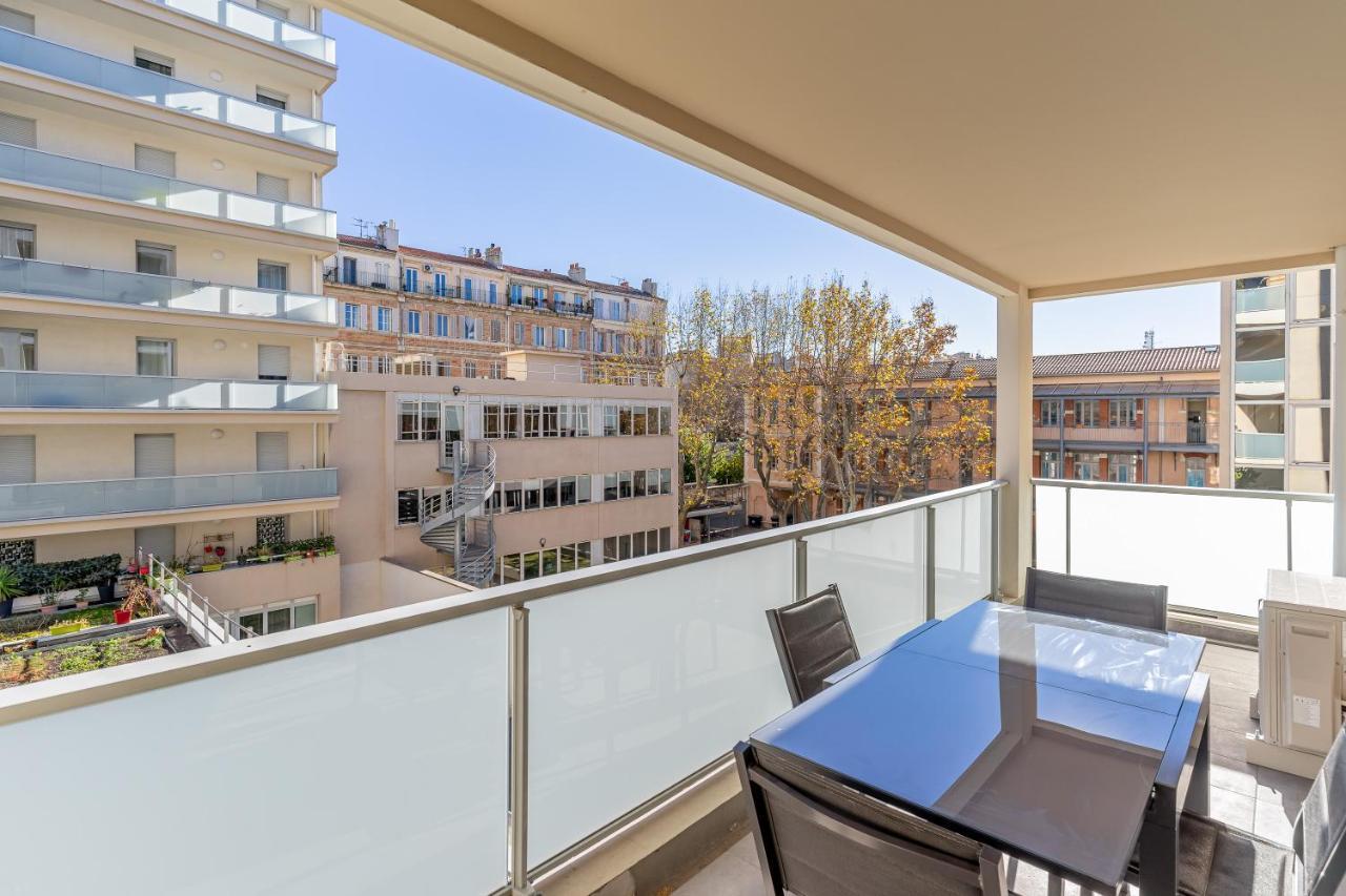 Panier, Major, Appartement De 47 M2, Parking Et Terrasse Marsella Exterior foto